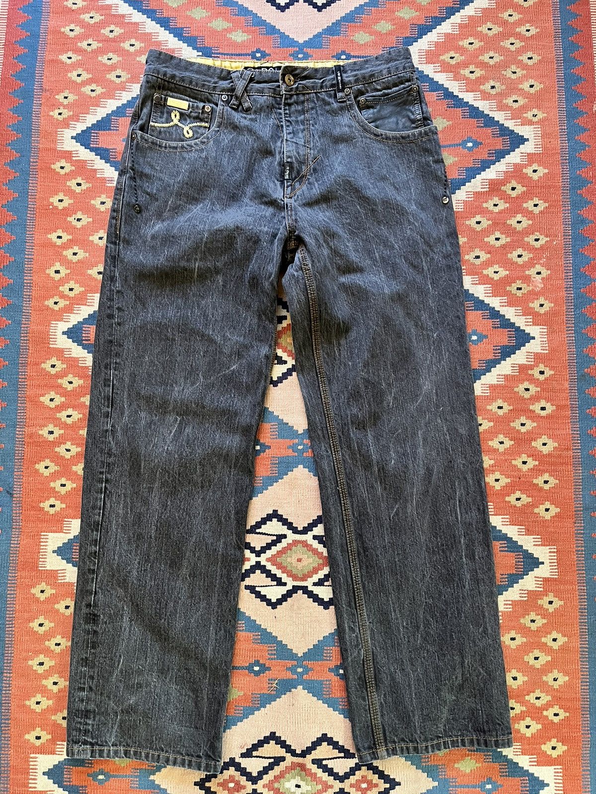 Japanese Brand Vintage LRG baggy washed black denim hells victim Y2K Size US 34 / EU 50 - 1 Thumbnail