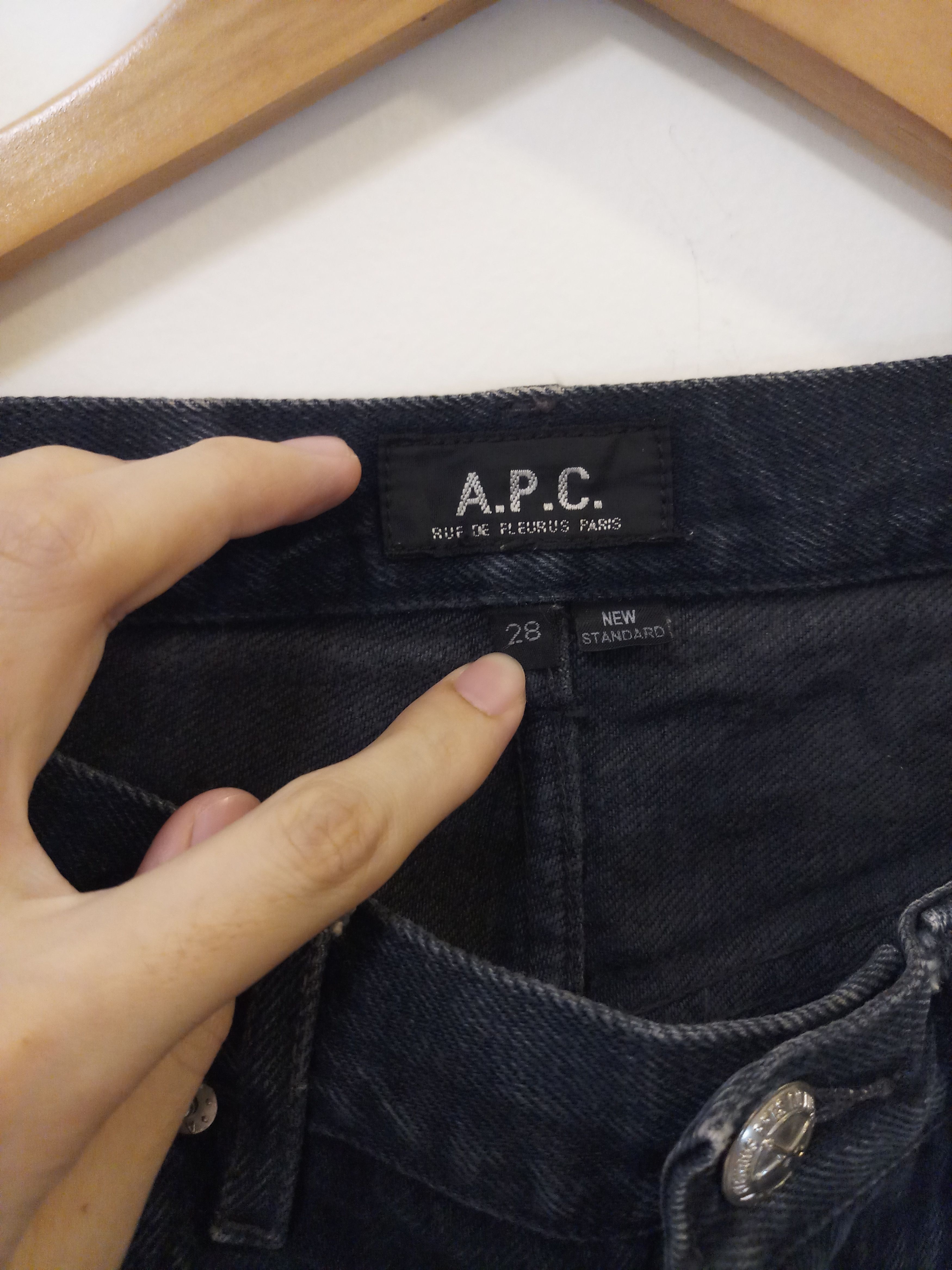 A.P.C. A.P.C. New Standard Dark Indigo Selvedge Denim Size US 28 / EU 44 - 4 Thumbnail