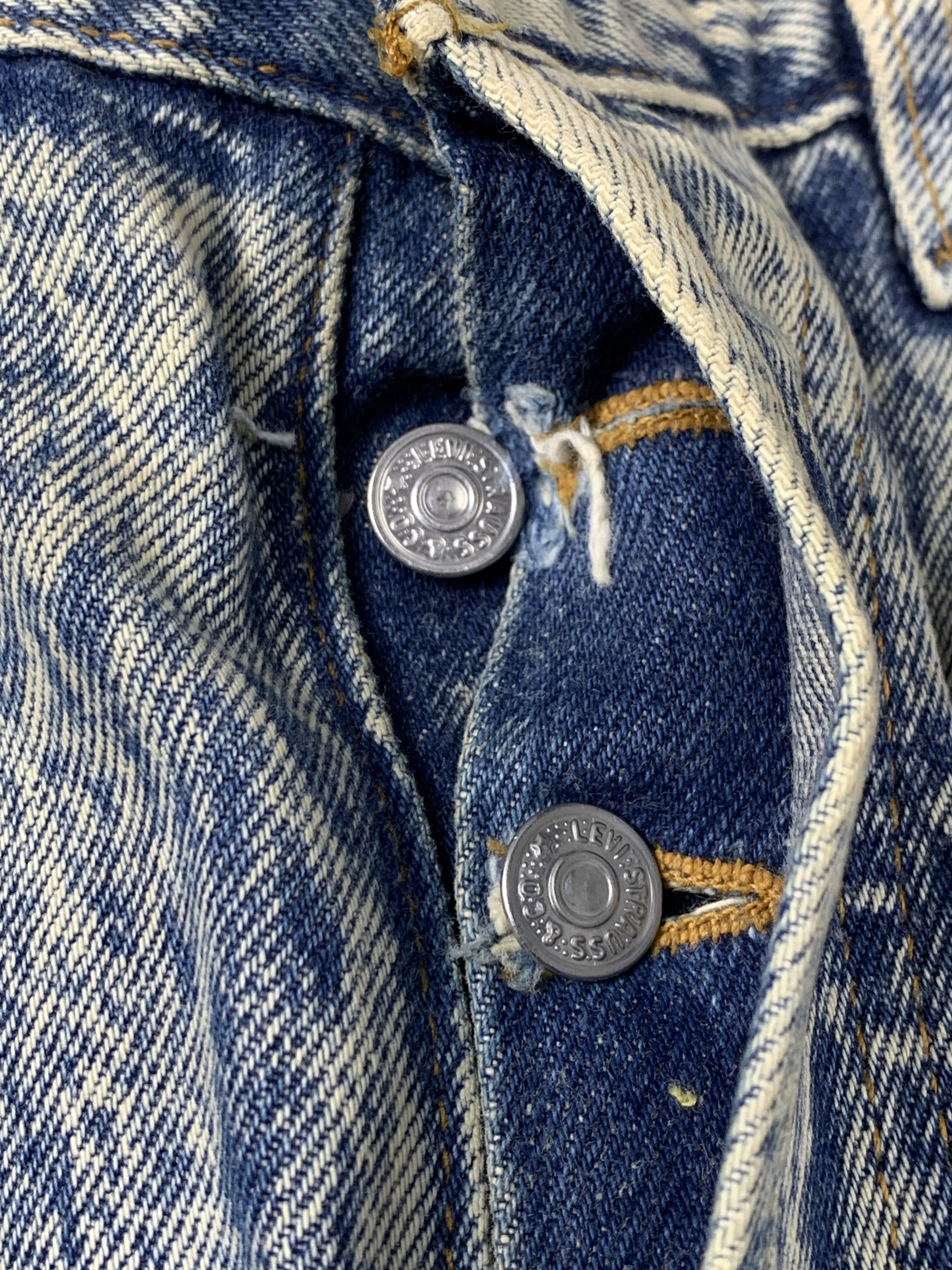 Levi's Vintage 90s Levis 501 Acid Wash Jeans DP1979 Size US 32 / EU 48 - 4 Thumbnail