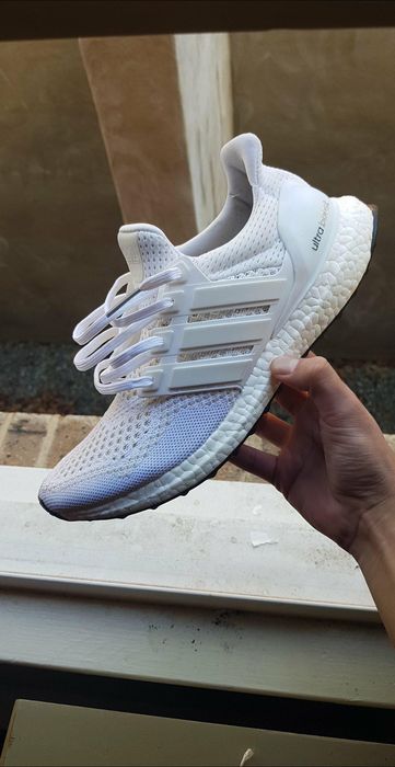 Kanye west clearance ultra boost white