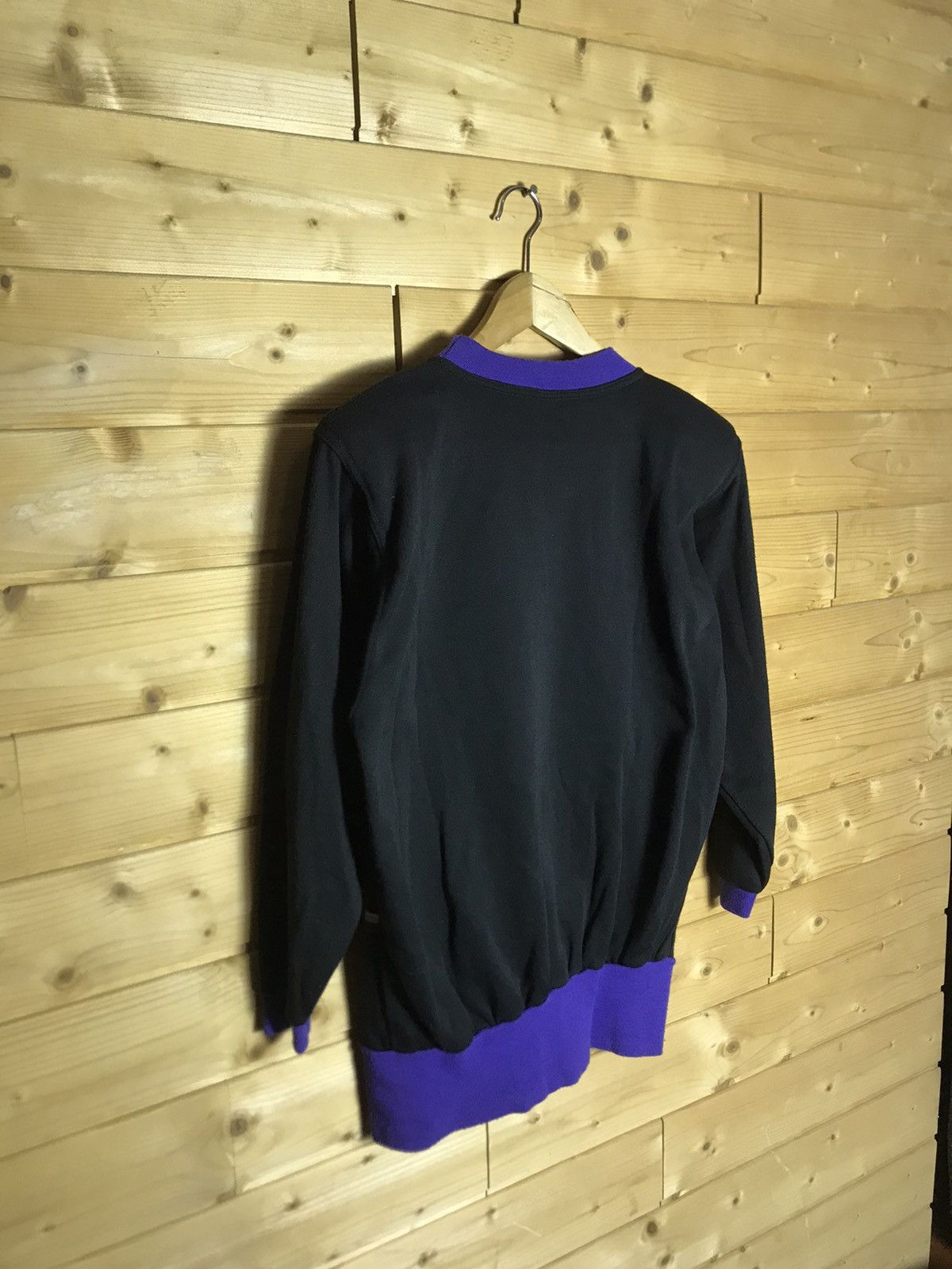 Mickey Mouse Vintage 80s Mickey Mouse sweatshirt Size US S / EU 44-46 / 1 - 9 Thumbnail