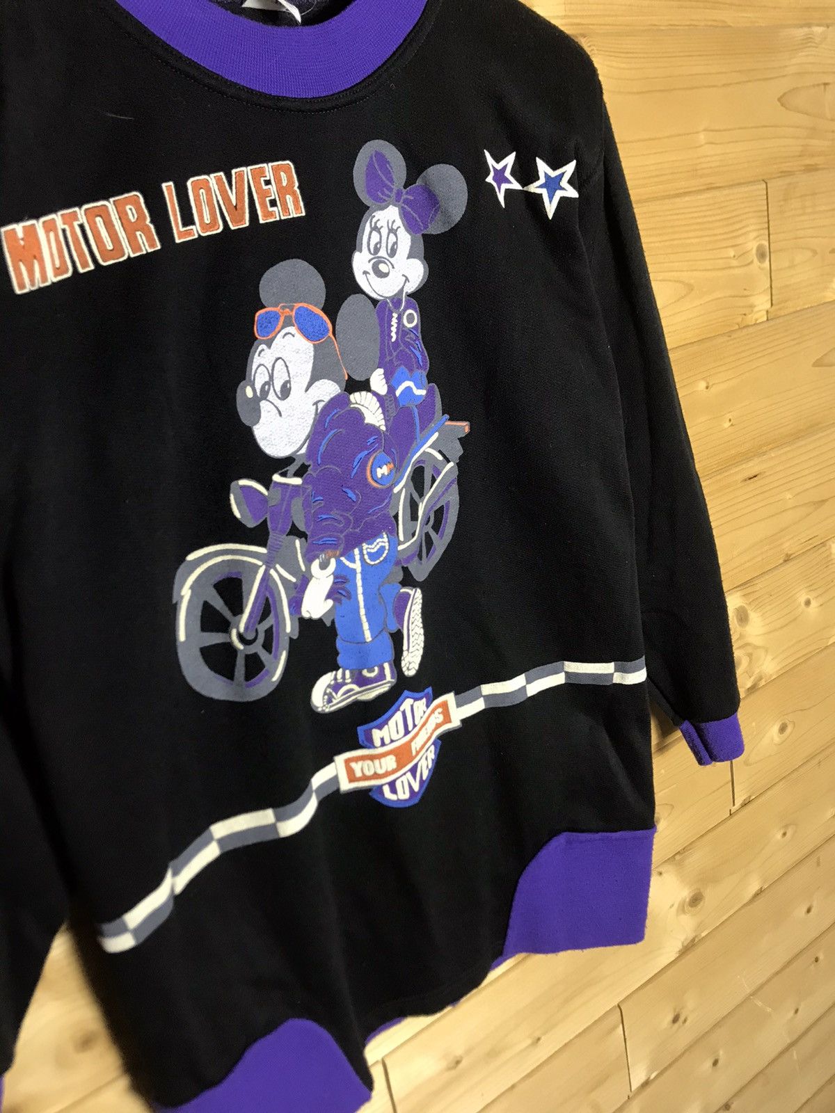 Mickey Mouse Vintage 80s Mickey Mouse sweatshirt Size US S / EU 44-46 / 1 - 3 Thumbnail