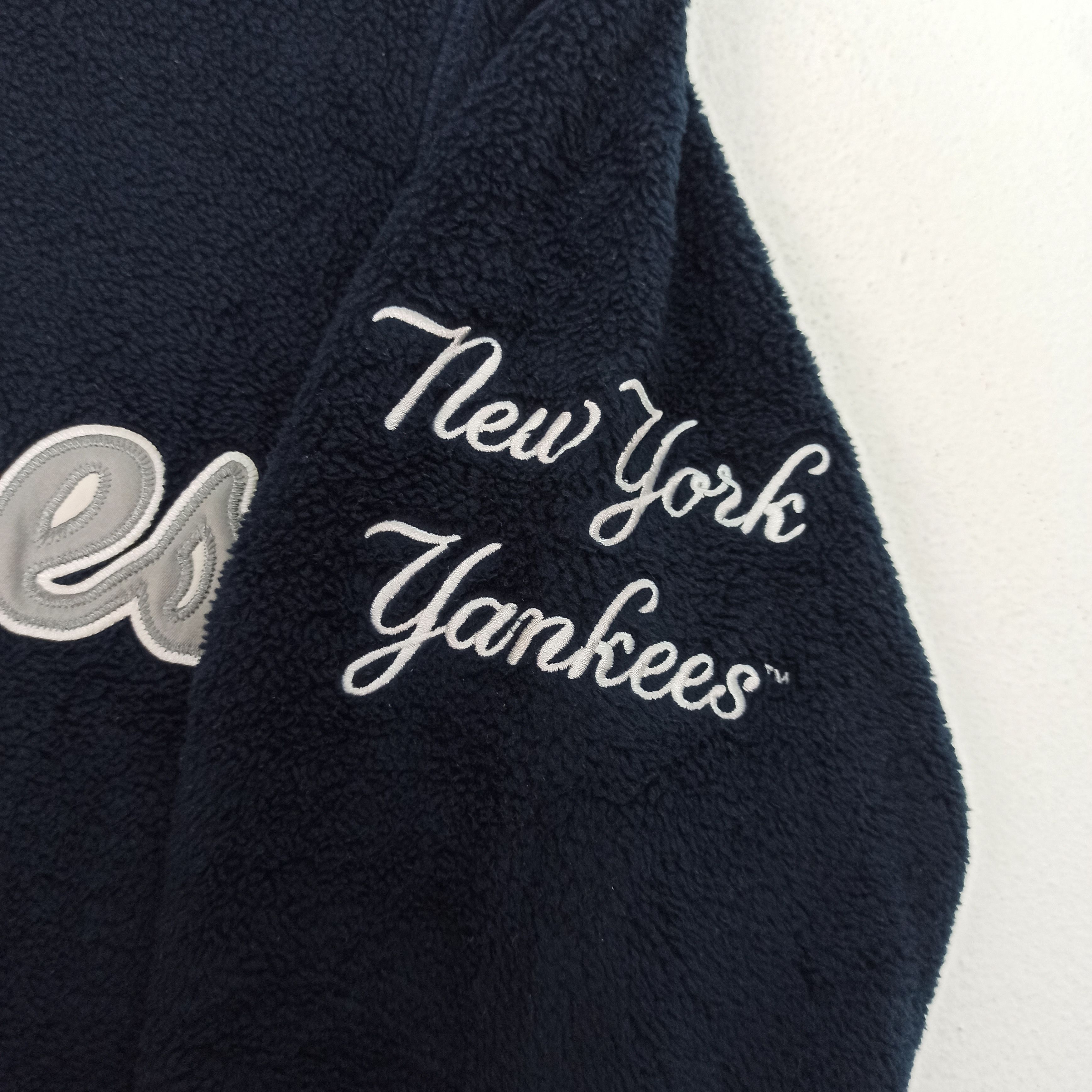 MLB Vintage New York Yankees MLB Fleece Jacket Size US M / EU 48-50 / 2 - 4 Thumbnail