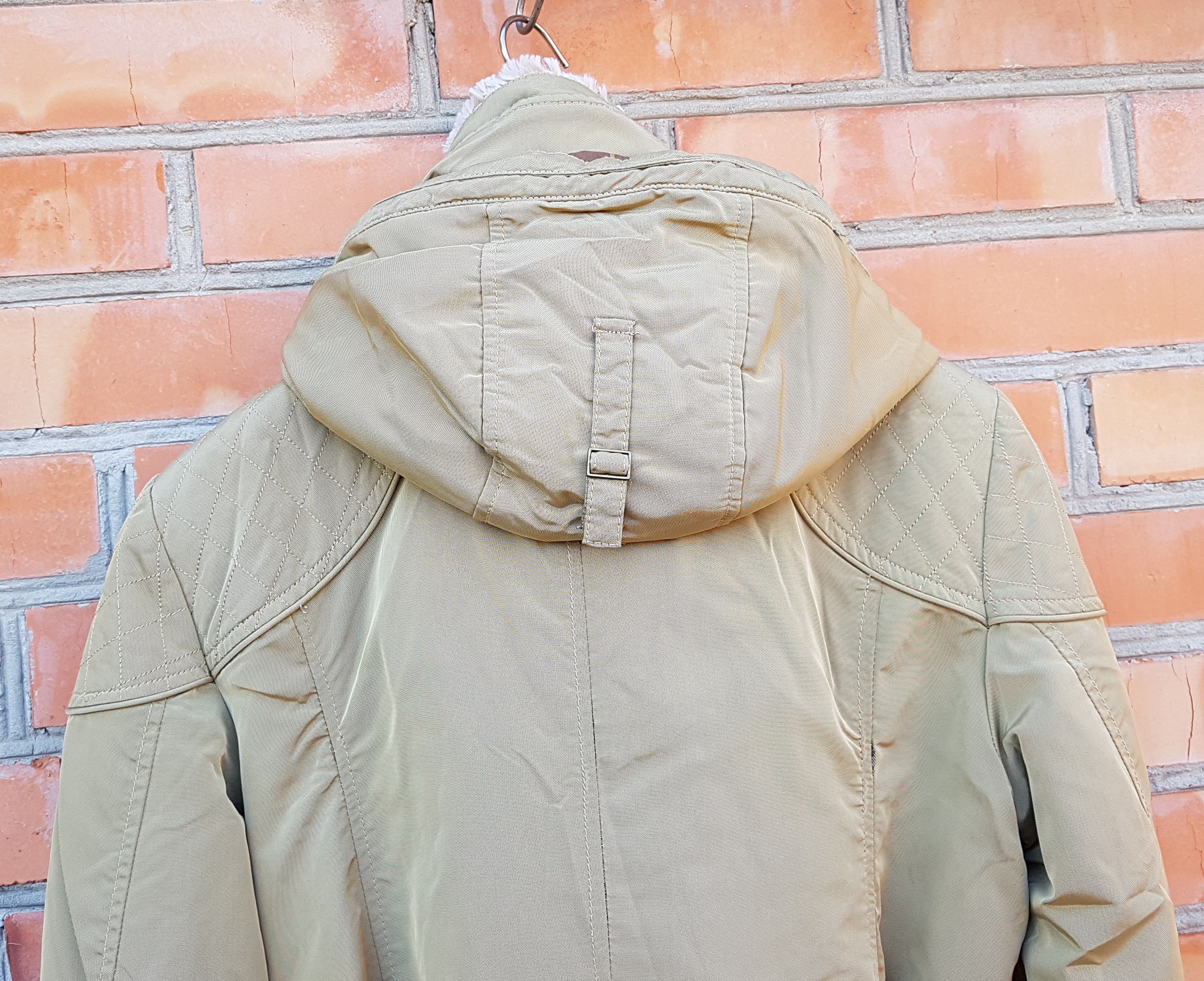 Barbour × Vintage Barbour Women's Outlaw Insulated Belted Jacket Size L / US 10 / IT 46 - 7 Thumbnail