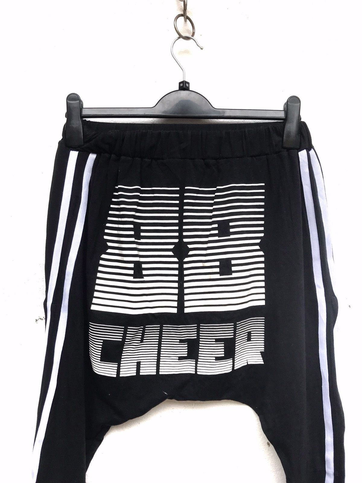 Japanese Brand 🔥Cheer Extreme Harem Skiny Sweatpants Size US 26 / EU 42 - 3 Thumbnail