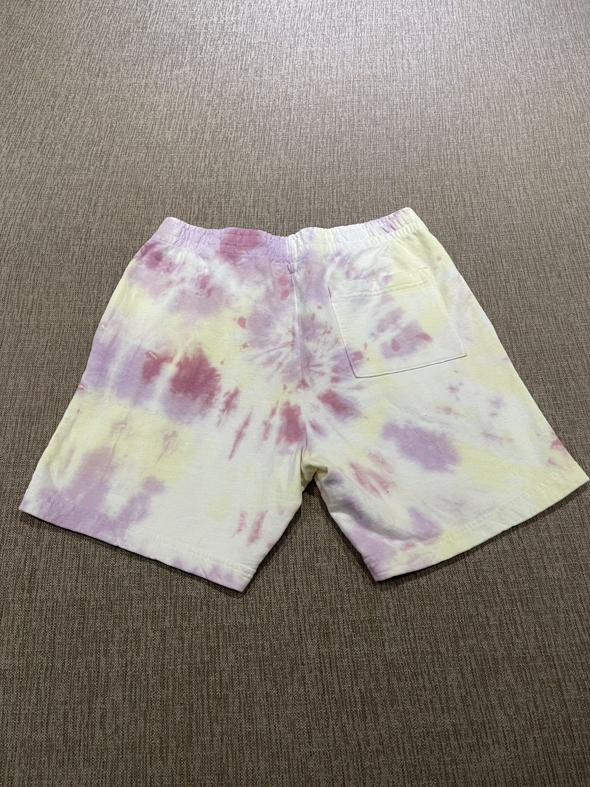 Market Market Boarder Arc Tie Dye Shorts- (Size Medium) Size US 34 / EU 50 - 2 Thumbnail