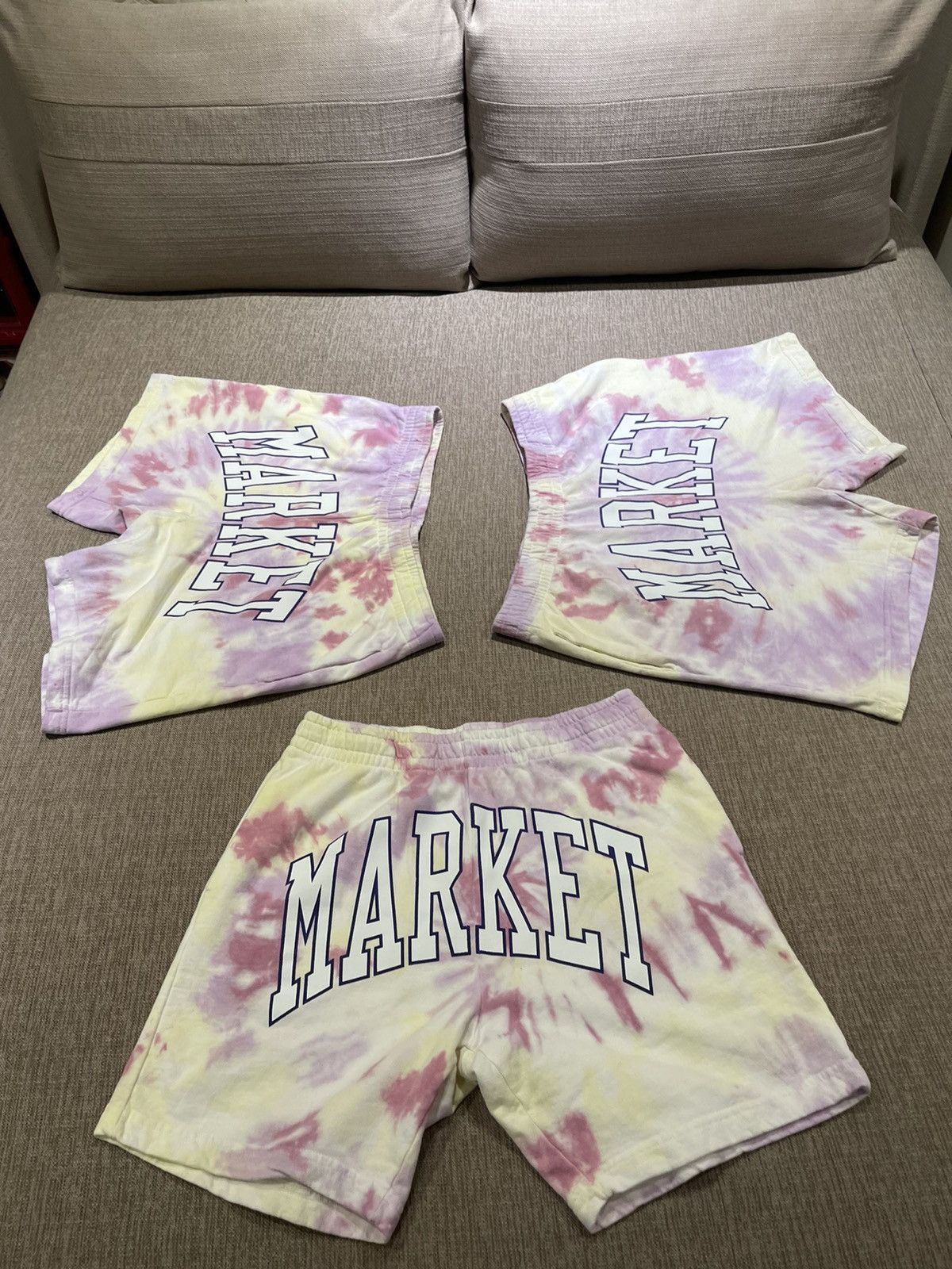 Market Market Boarder Arc Tie Dye Shorts - (Size Large) Size US 36 / EU 52 - 1 Thumbnail