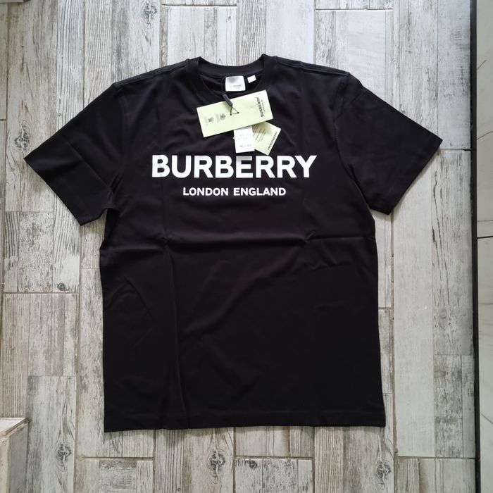 Burberry t 2025 shirt grailed