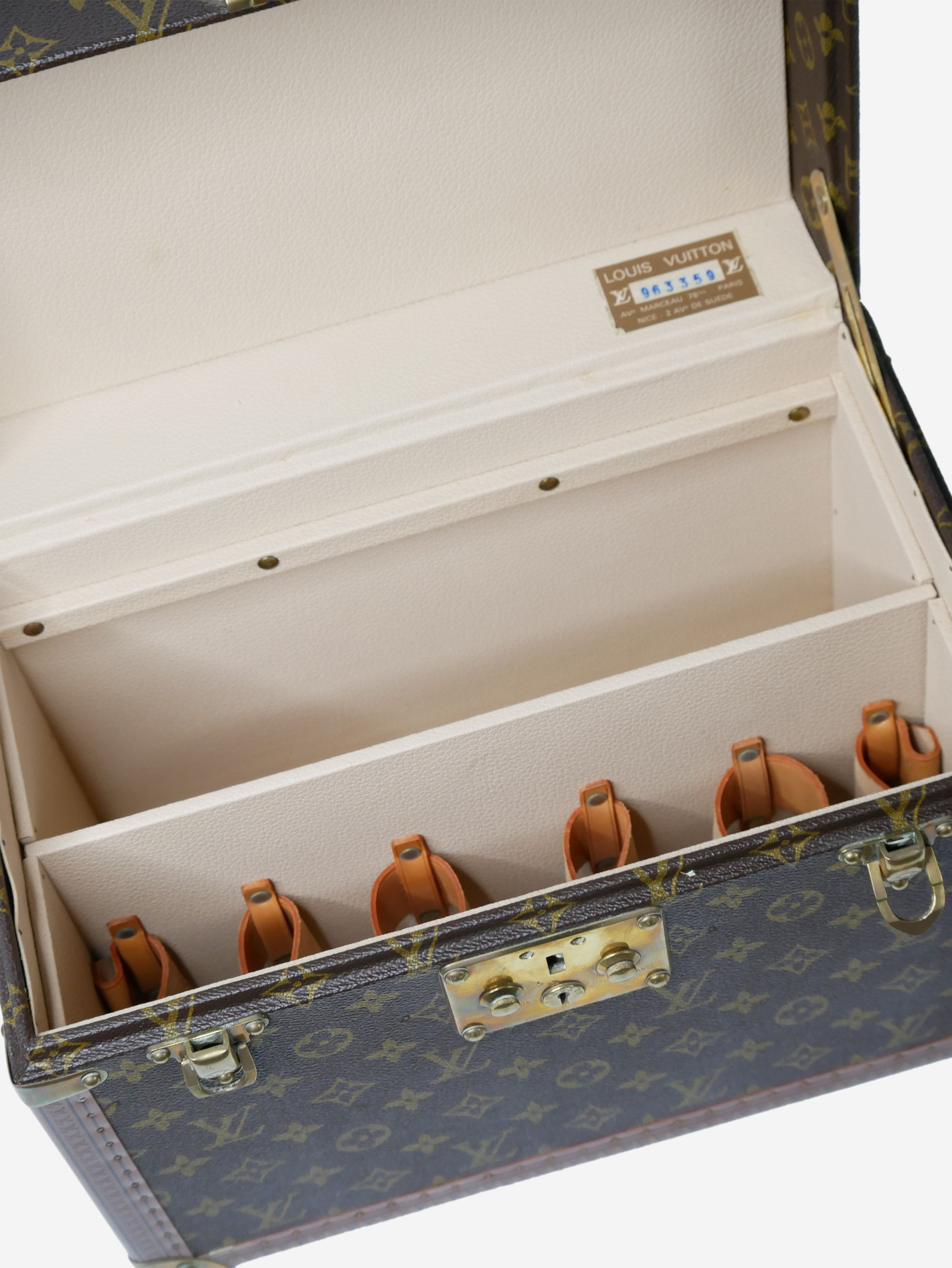 Brown Monogram Boite Pharmacie Trunk