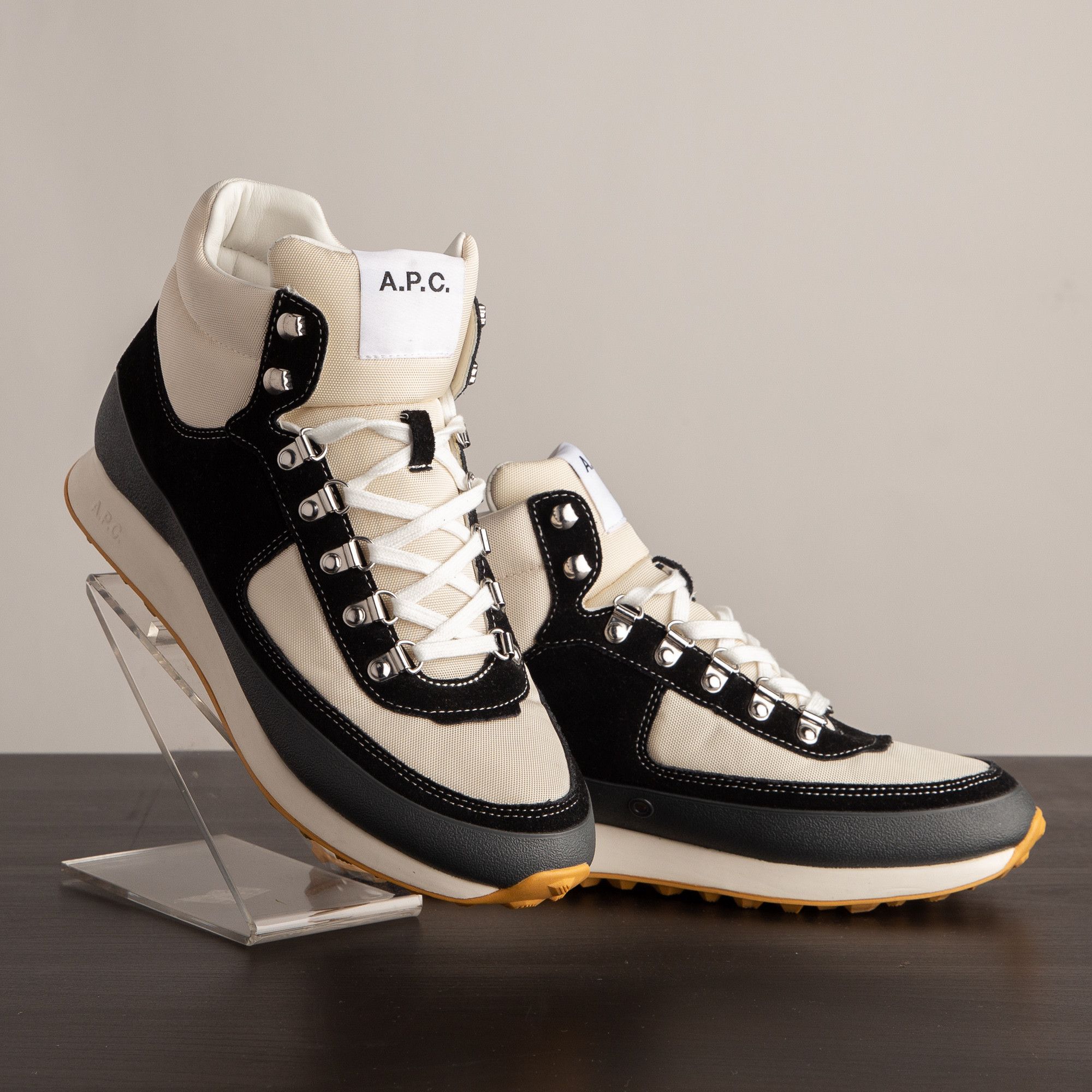 A.P.C. Léonard Black High Top Sneakers Size US 10 / EU 43 - 1 Thumbnail
