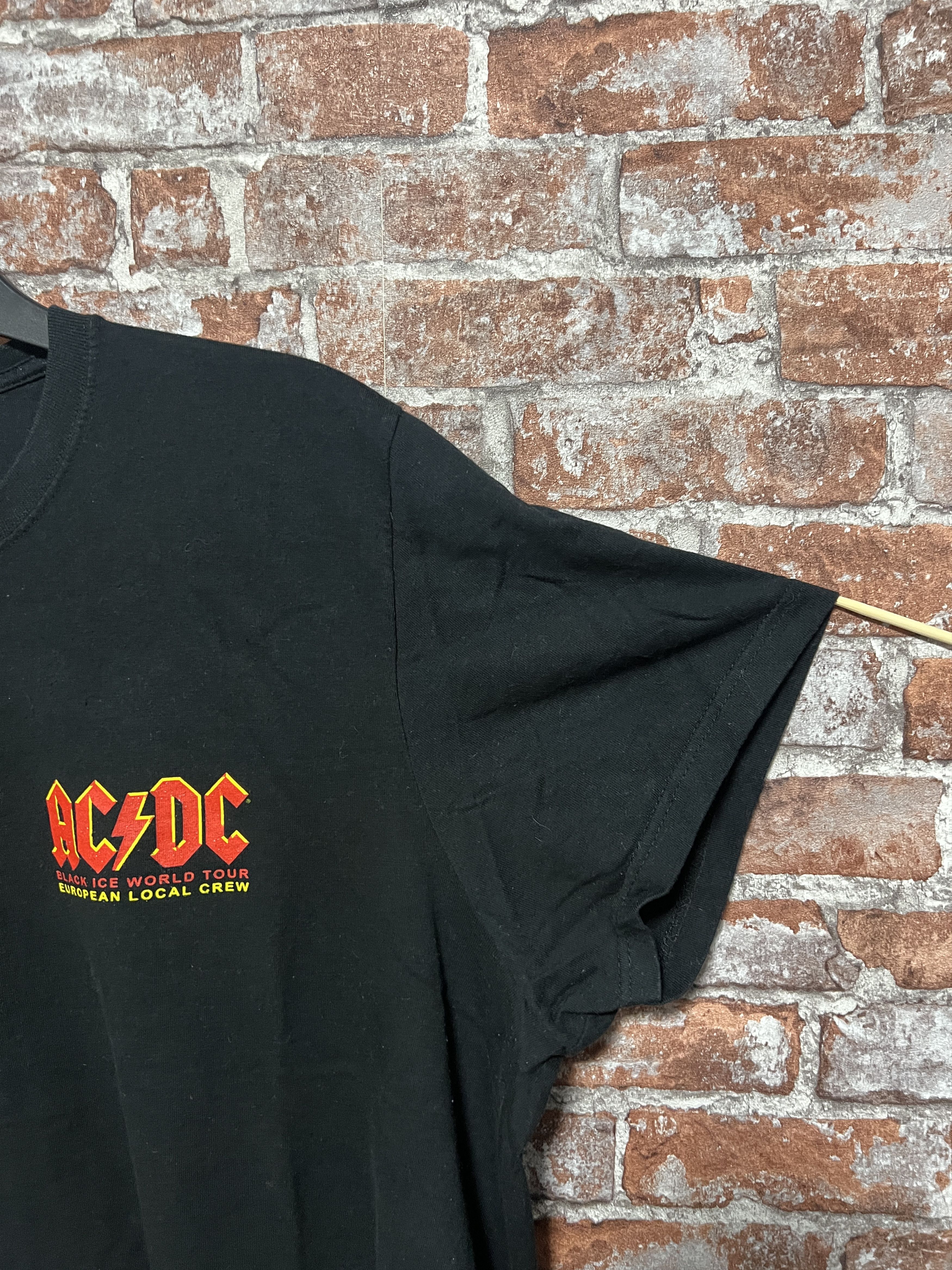 Band Tees Vintage 2000s AC/DC Black Ice Rock Band tour T-shirt Size US XL / EU 56 / 4 - 4 Thumbnail