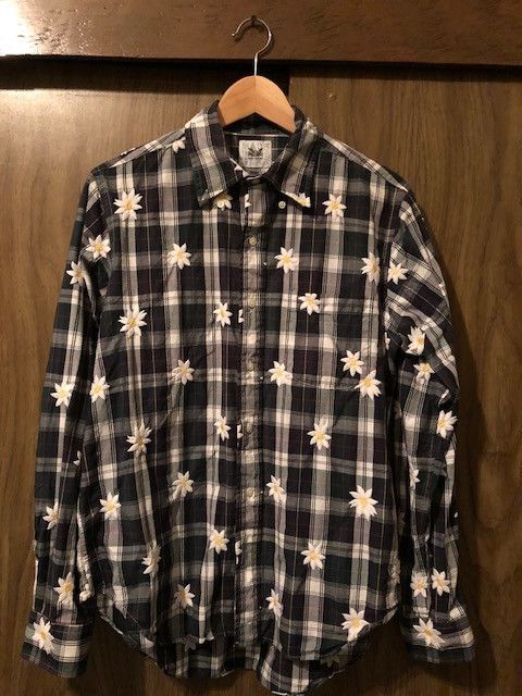 Daisy Embroidered Tartan Shirt