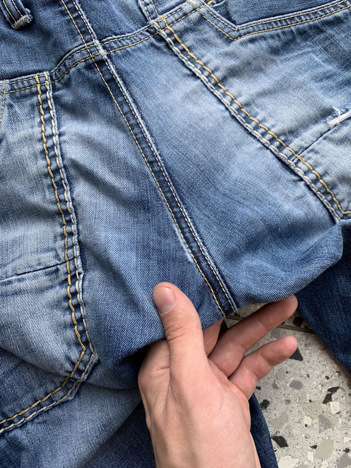 Japanese Brand RARE🔥CIPO&BAXX🔥 Distressed Y2K Jeans Bootcut Size US 32 / EU 48 - 10 Thumbnail