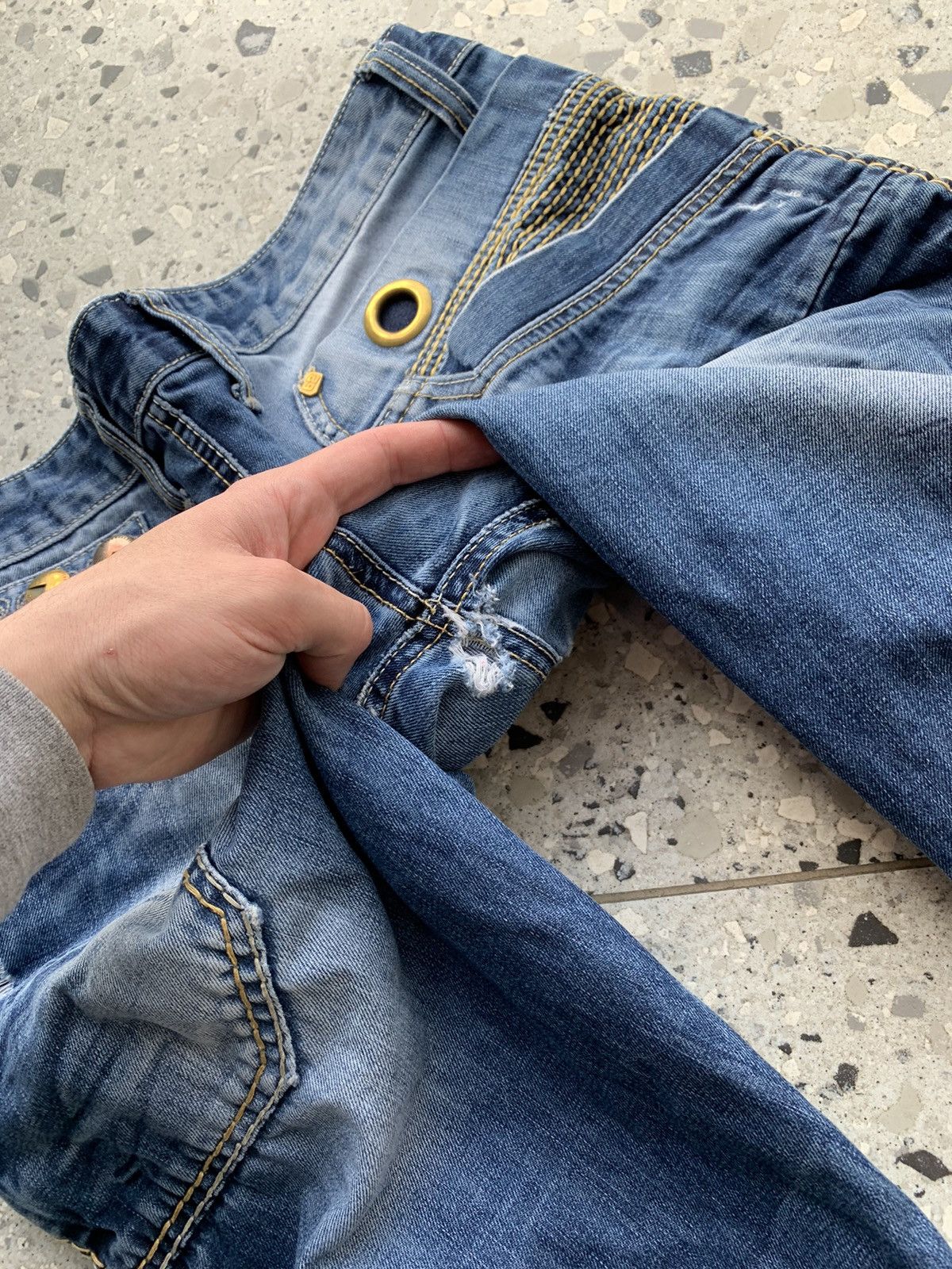 Japanese Brand RARE🔥CIPO&BAXX🔥 Distressed Y2K Jeans Bootcut Size US 32 / EU 48 - 11 Thumbnail
