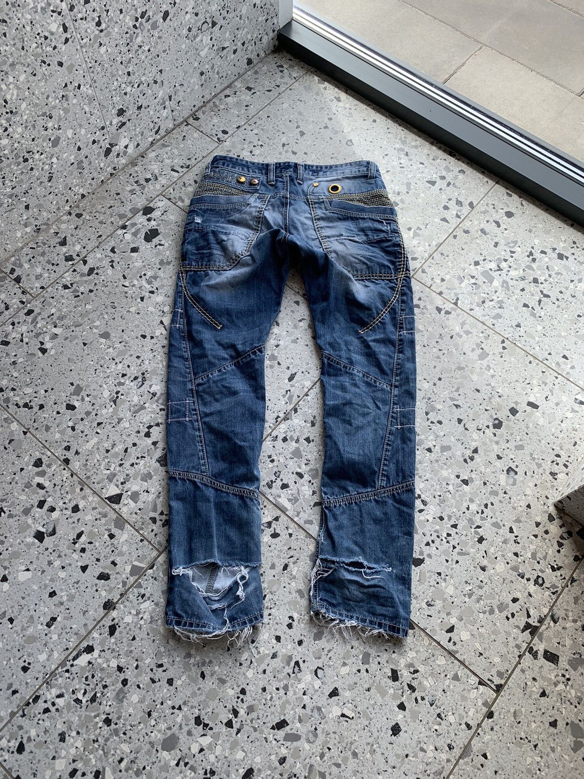 Japanese Brand RARE🔥CIPO&BAXX🔥 Distressed Y2K Jeans Bootcut Size US 32 / EU 48 - 3 Thumbnail