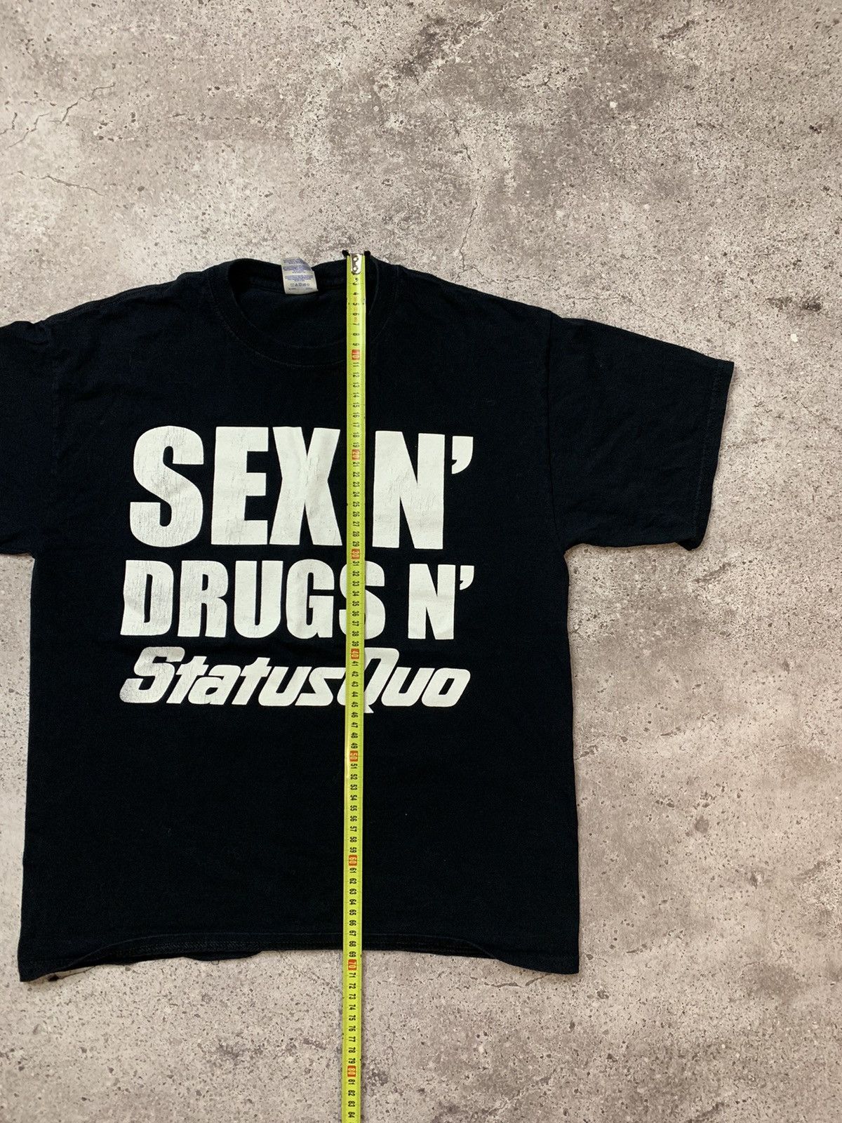 Band Tees × Vintage Vintage Y2K Humor Art Sex Drugs StatusQuo Tee Size US L / EU 52-54 / 3 - 8 Thumbnail