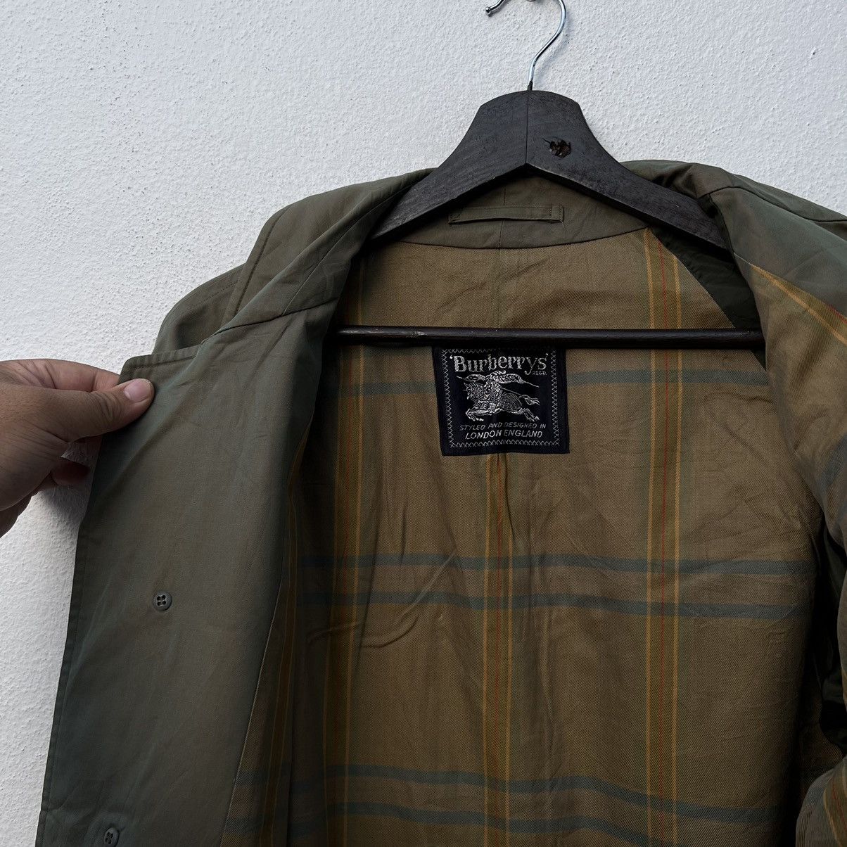 Burberry VINTAGE BURBERRY LONG JACKET NOVA CHECK DESIGN Size US S / EU 44-46 / 1 - 11 Thumbnail