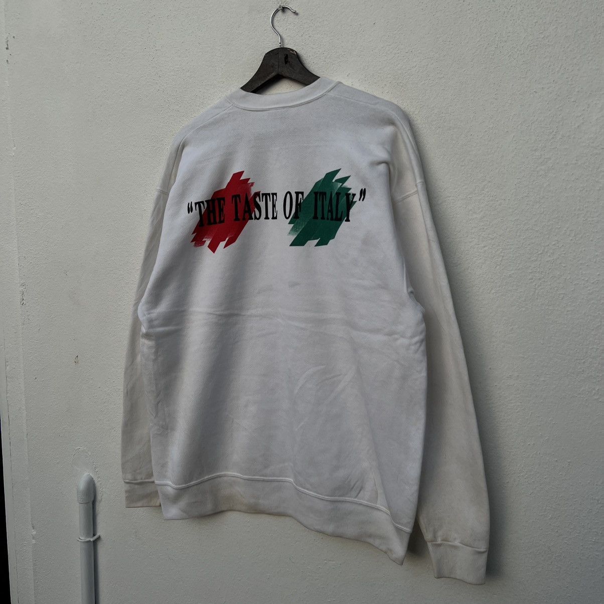 Japanese Brand VINTAGE ONEITA THE TASTE OF ITALY BIG LOGO SWEATSHIRT Size US XL / EU 56 / 4 - 6 Thumbnail