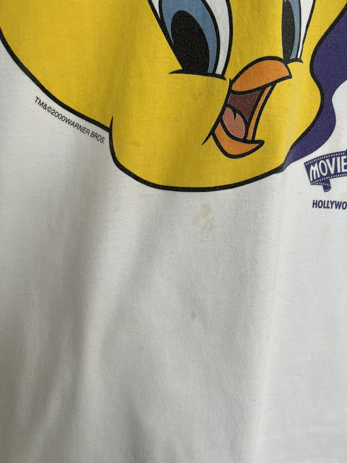 Vintage Vintage 2000 Tweety Looney Tunes White Tee Size US XL / EU 56 / 4 - 9 Thumbnail