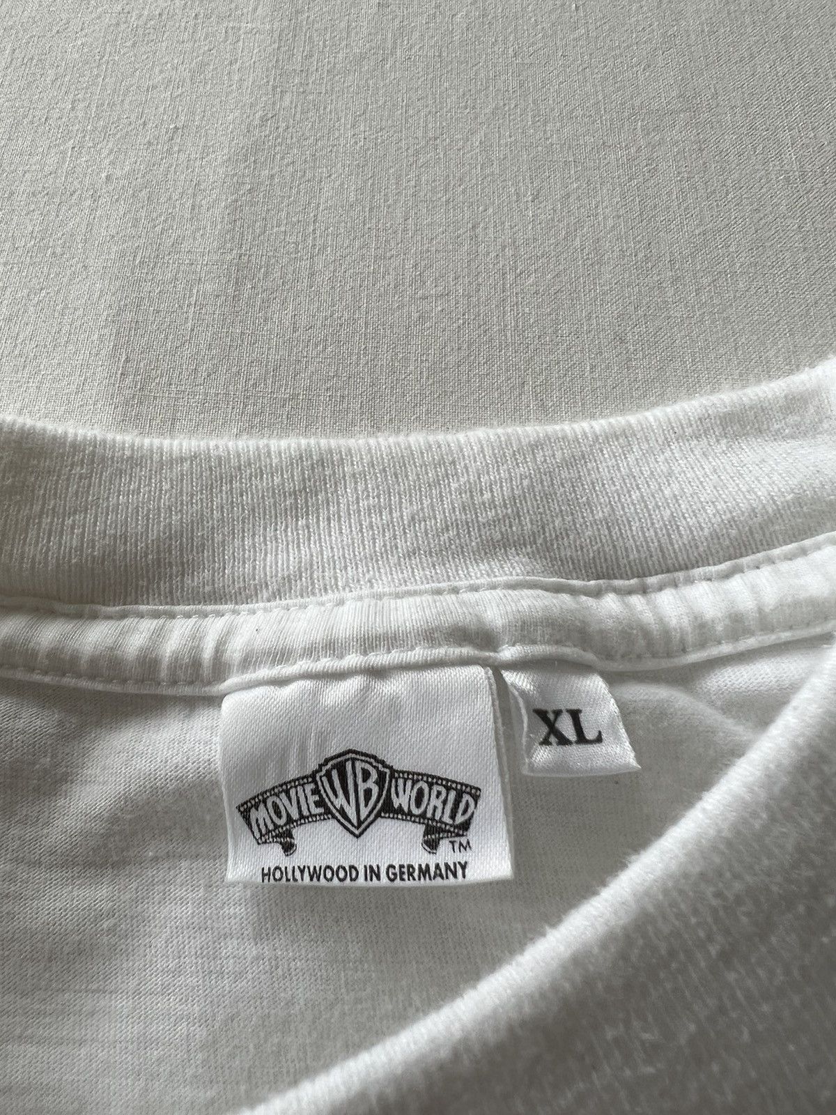 Vintage Vintage 2000 Tweety Looney Tunes White Tee Size US XL / EU 56 / 4 - 12 Thumbnail