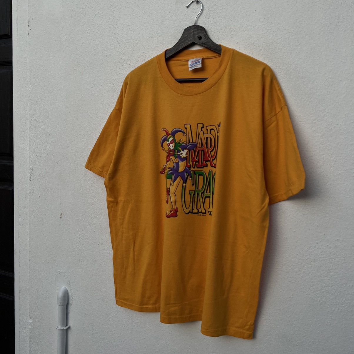 Vintage VINTAGE MARDI GRAS HANES 90's BIG LOGO TEE SHORT SLEEVE Size US XL / EU 56 / 4 - 2 Thumbnail