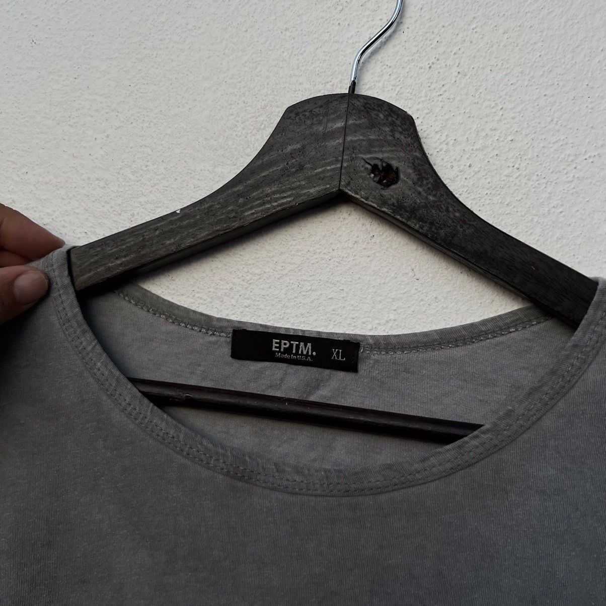Japanese Brand RARE ASYMMETRIC DESIGN CUTTING TEE EPTM MADE IN USA Size US XL / EU 56 / 4 - 7 Thumbnail