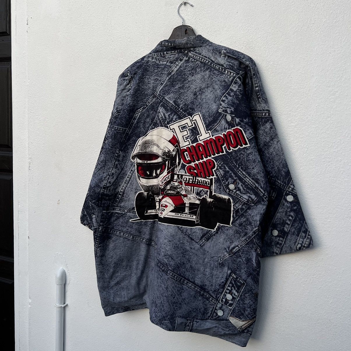 Japanese Brand VINTAGE KIMONO JAPAN F1 CHAMPION SHIP BIG LOGO MARLBORO Size US M / EU 48-50 / 2 - 6 Thumbnail