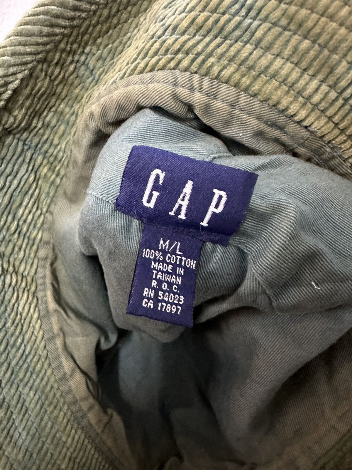 Gap VTG “Cyberpunk" Faded Style Gap Corduroy Bucket Hat Size ONE SIZE - 6 Thumbnail