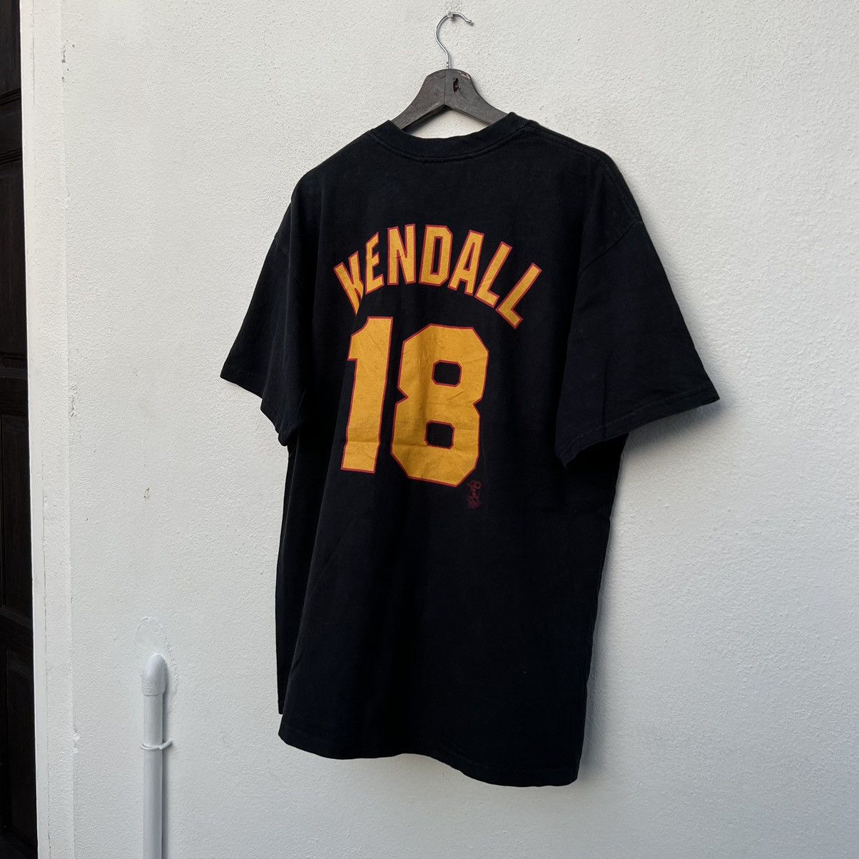 Japanese Brand VINTAGE MLB TEE BIG LOGO PIRATES 18 MAJESTIC Size US XL / EU 56 / 4 - 7 Thumbnail