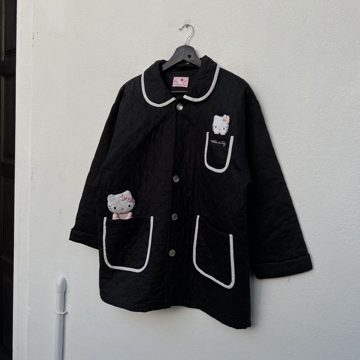 Cartoon Network RARE HELLO KITTY JACKET BIG LOGO RARE DESIGN Size US M / EU 48-50 / 2 - 2 Thumbnail