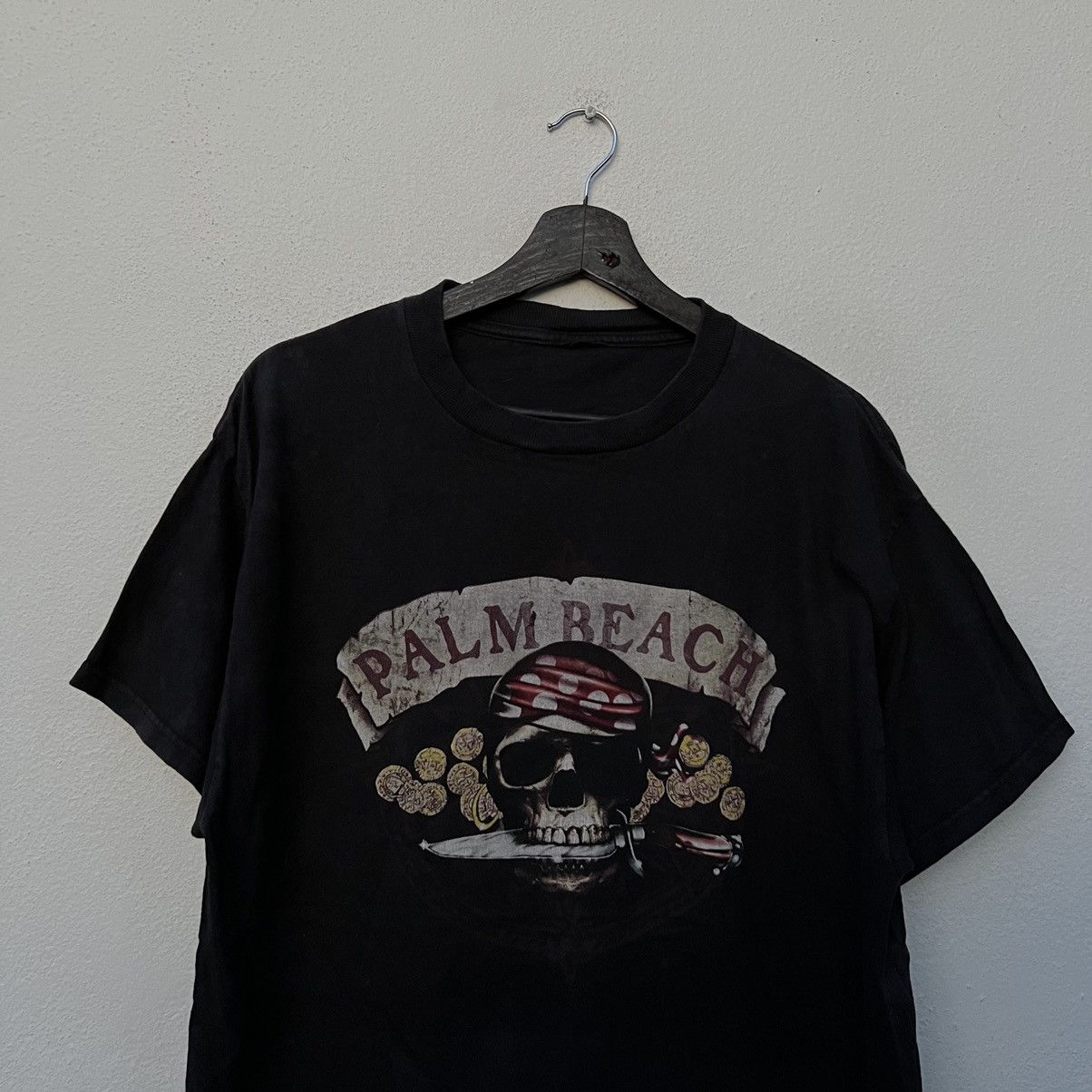 Japanese Brand VINTAGE PALM BEACH BIG LOGO TEE RARE DESIGN Size US M / EU 48-50 / 2 - 3 Thumbnail