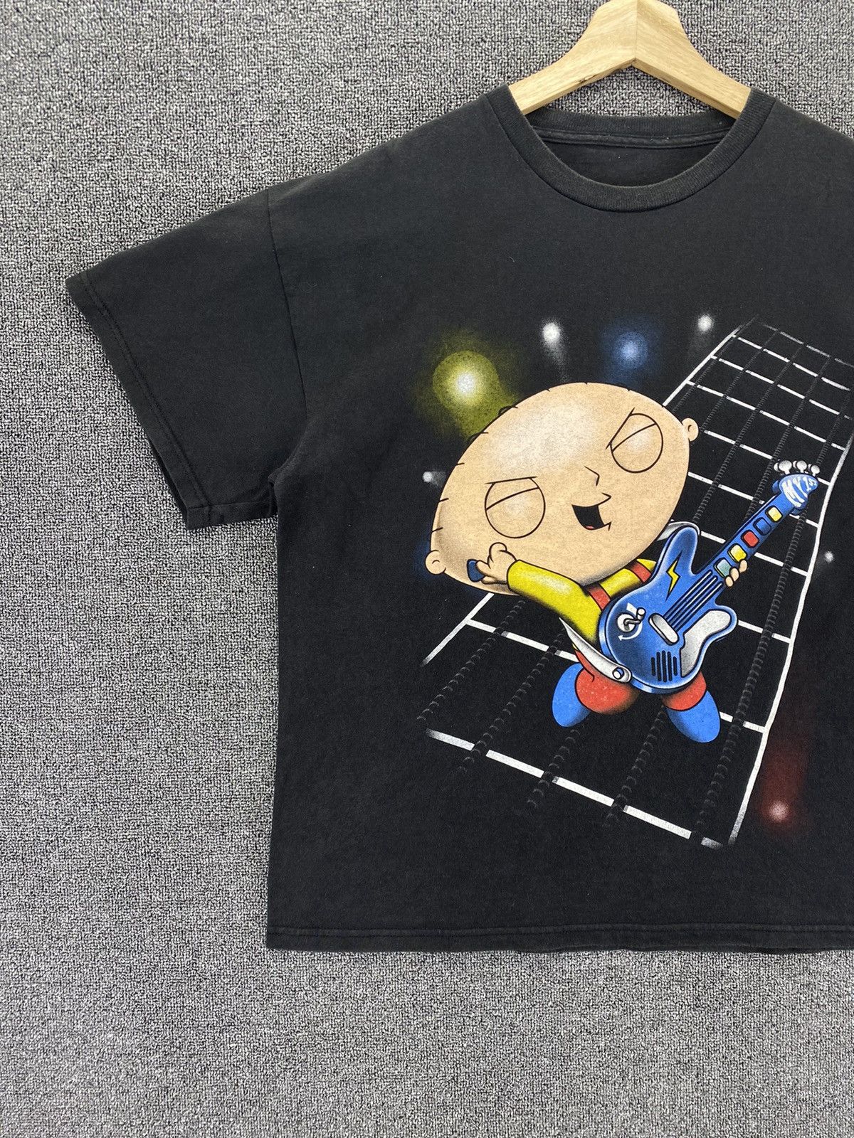 Cartoon Network Vintage Rugrats Guitarists Kurt Cobain Inspired Tee T Shirts Size US L / EU 52-54 / 3 - 3 Thumbnail
