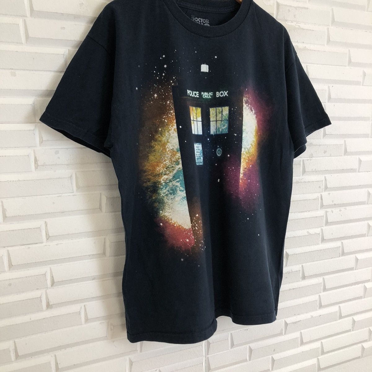 Japanese Brand VINTAGE DOCTOR WHO BIG LOGO SHORT SLEEVE T SHIRT Size US L / EU 52-54 / 3 - 4 Thumbnail