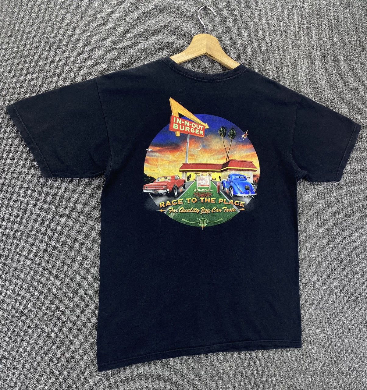 Vintage Vintage In N Out Burger Since 1948 California Tee T Shirts Size US M / EU 48-50 / 2 - 2 Thumbnail