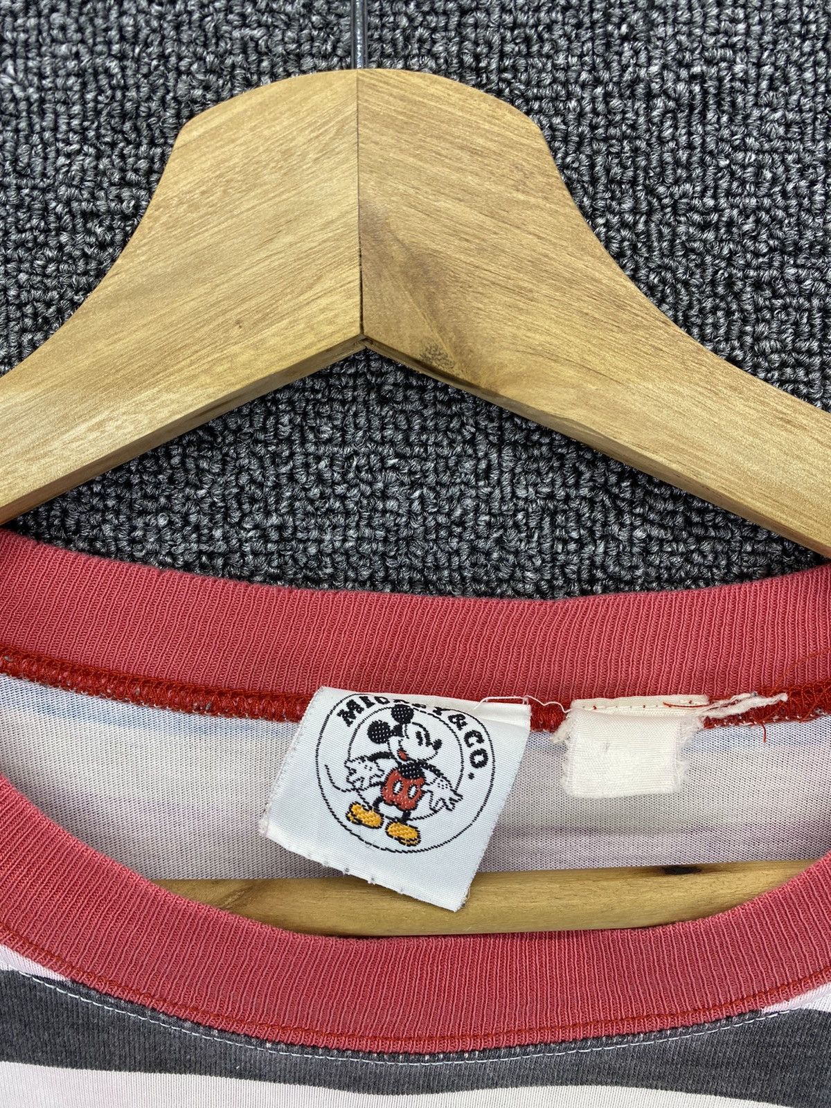 Disney Vintage Mickey Mouse Multicolour Stripes Tee T Shirts Size US M / EU 48-50 / 2 - 6 Thumbnail