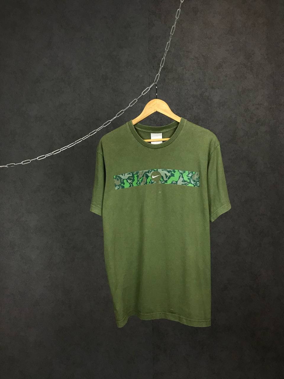 Nike × Vintage Nike swoosh streetwear vintage center logo tee Size US L / EU 52-54 / 3 - 1 Thumbnail