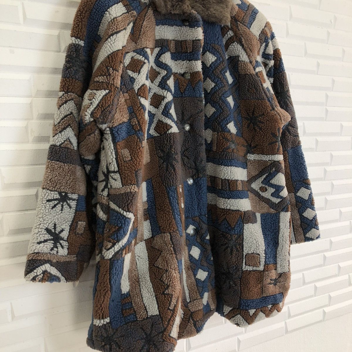Japanese Brand VINTAGE ELLESSE MINK FUR COLLAR NAVAJO DESIGN JACKET Size US M / EU 48-50 / 2 - 4 Thumbnail
