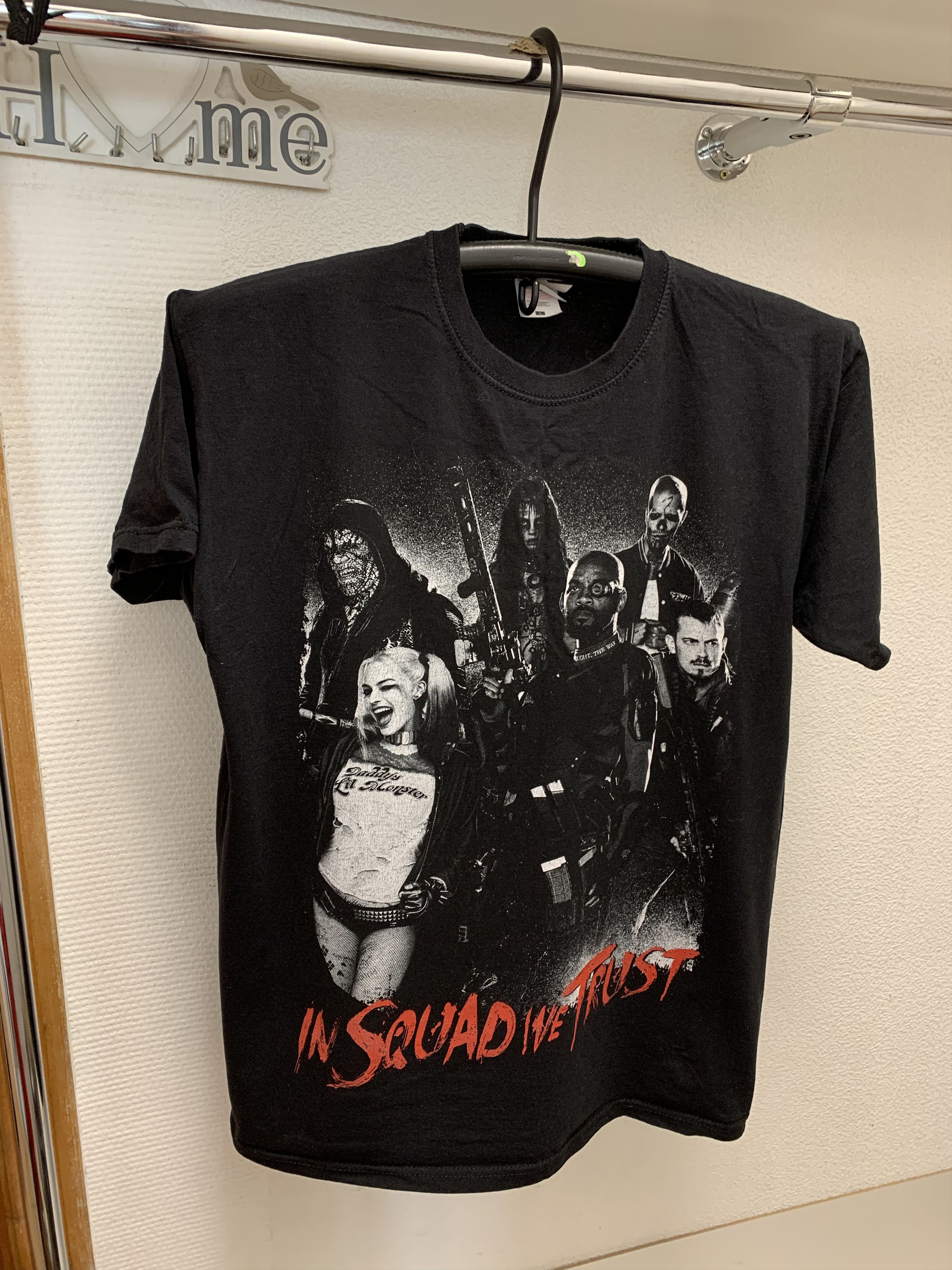 Band Tees Suicide squad big logo t-shirt L black In Squad we trust Size US L / EU 52-54 / 3 - 1 Thumbnail