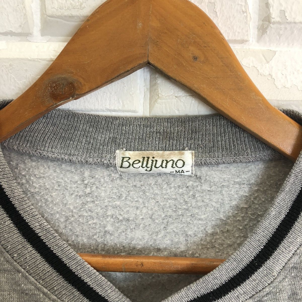 Japanese Brand VINTAGE SWEATSHIRT BELLJUNO BIG LOGO Size US M / EU 48-50 / 2 - 9 Thumbnail