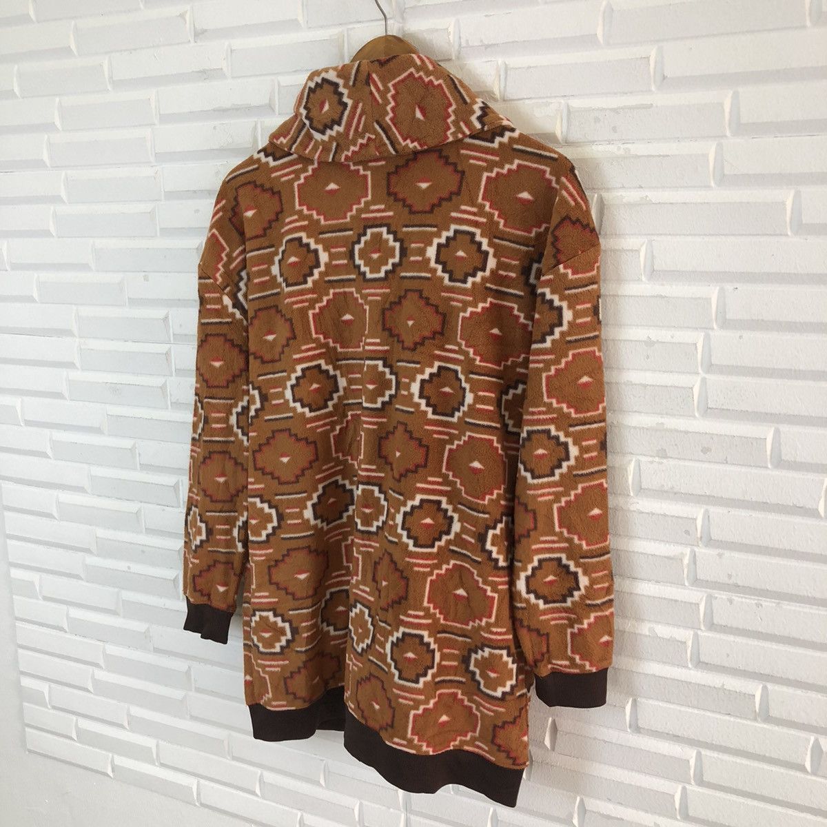 Japanese Brand VINTAGE SEVENDAYS SUNDAY NAVAJO DESIGN BUTTON JACKET Size US M / EU 48-50 / 2 - 8 Thumbnail