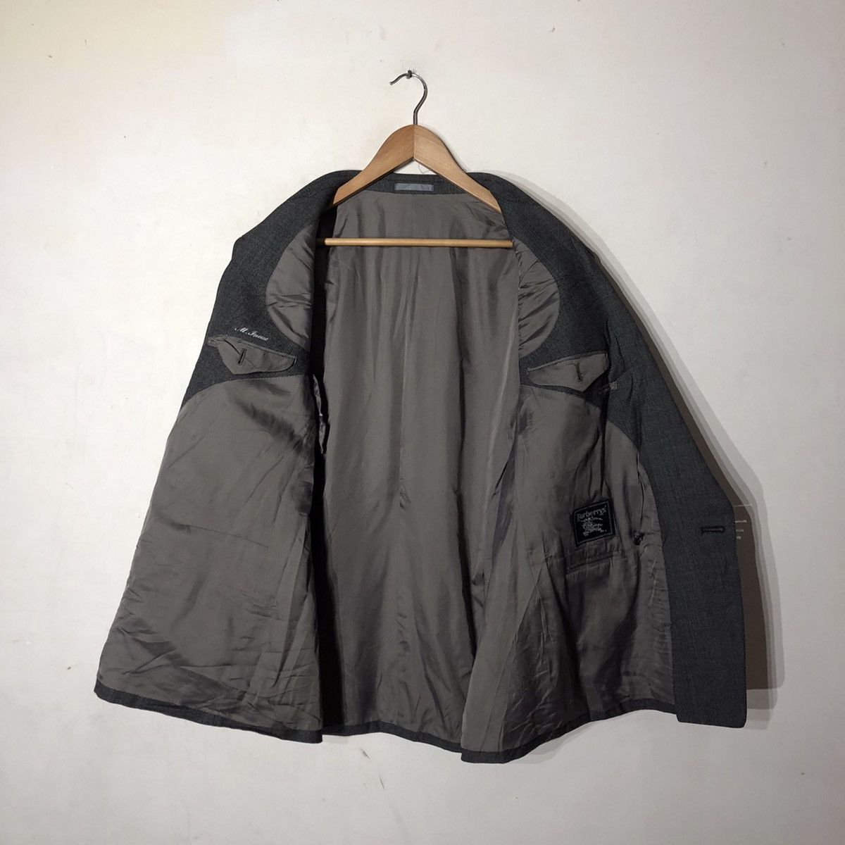 Burberry BUBRERRY CASUAL COAT DOUBLE BREAST Size US M / EU 48-50 / 2 - 6 Thumbnail