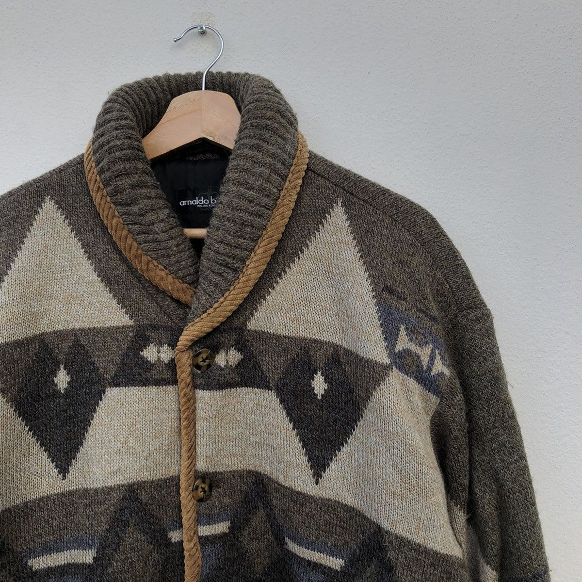 Japanese Brand VINTAGE ARNALDO BASSINI ITALIAN NAVAJO DESIGN Size US L / EU 52-54 / 3 - 6 Thumbnail