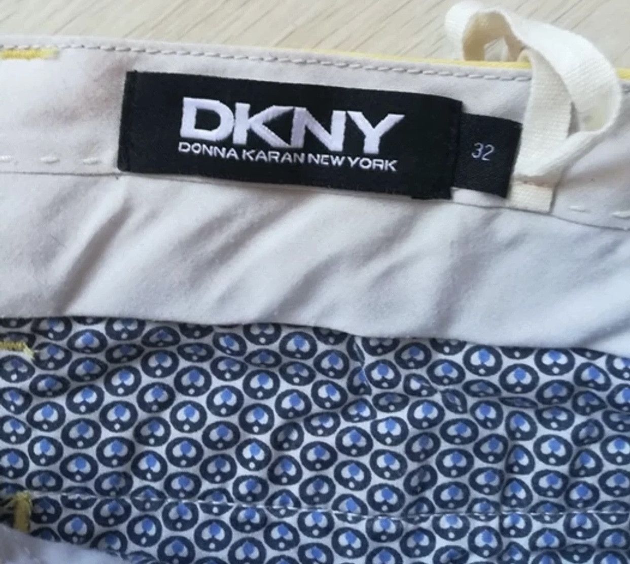 DKNY DKNY yellow shorts 32 size Size US 32 / EU 48 - 5 Thumbnail