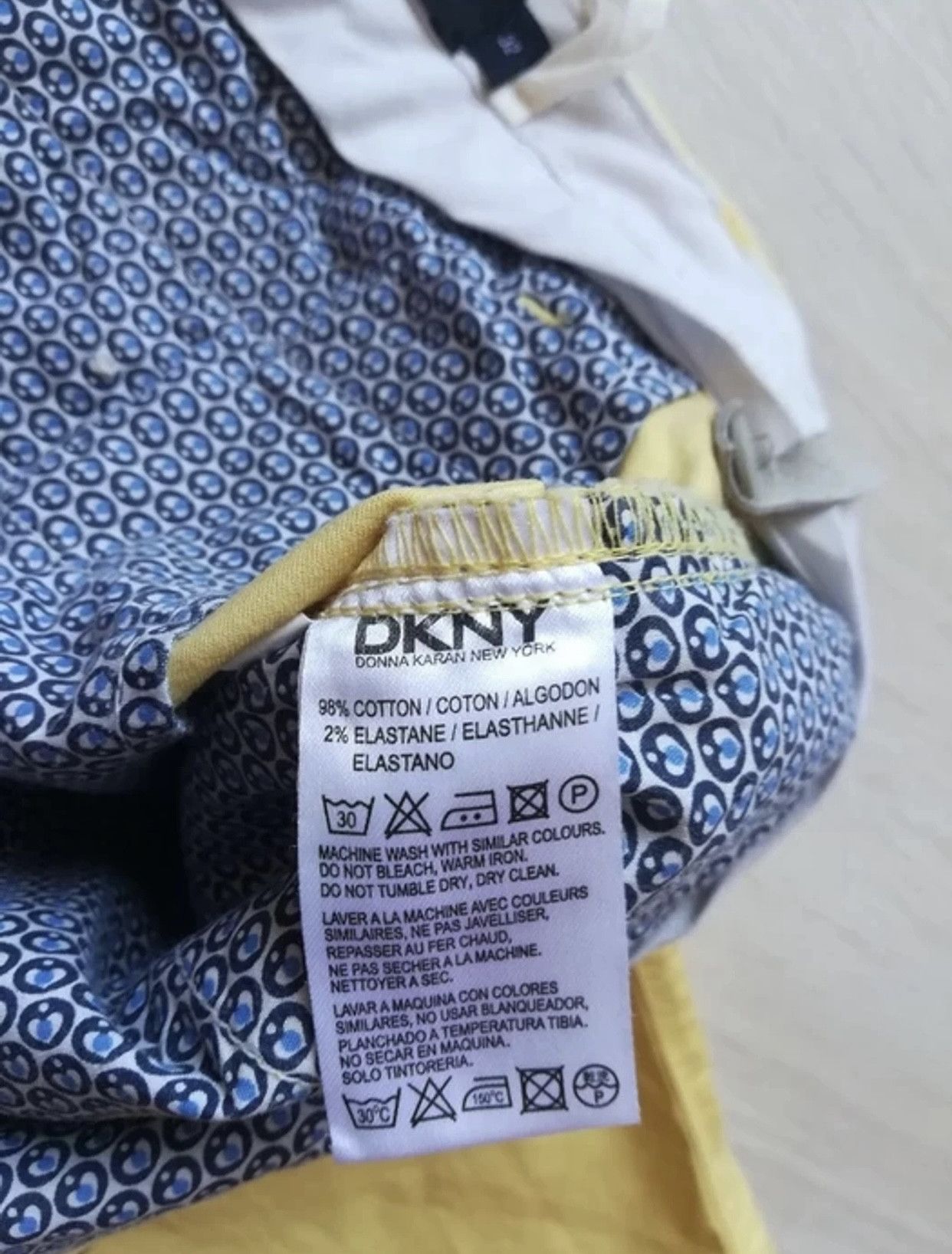 DKNY DKNY yellow shorts 32 size Size US 32 / EU 48 - 3 Thumbnail
