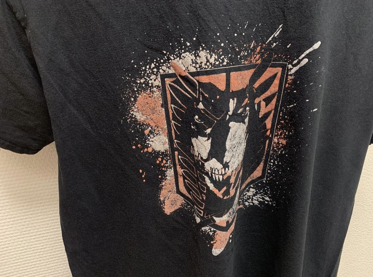 Other Attack on Titan anima anime Japan Brand t-shirt L vintage Size US L / EU 52-54 / 3 - 2 Thumbnail