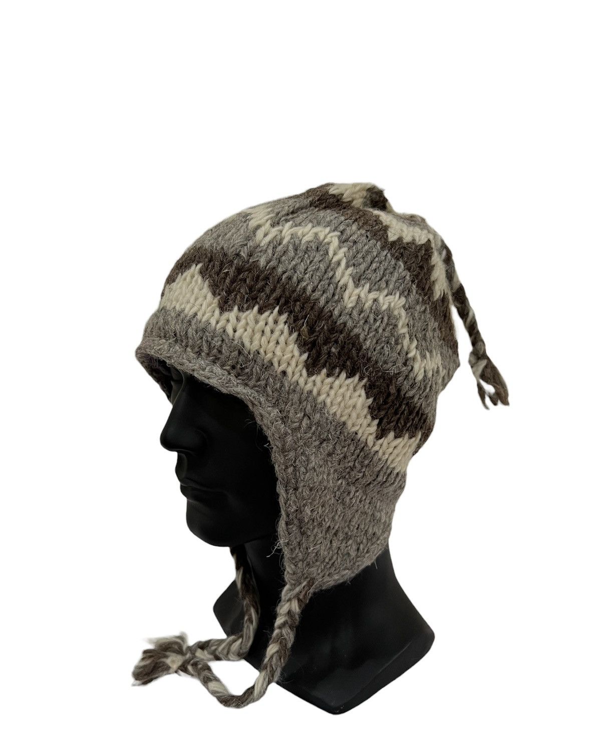 Vintage Vintage Knit Earflap Beanie Hat Size ONE SIZE - 1 Thumbnail