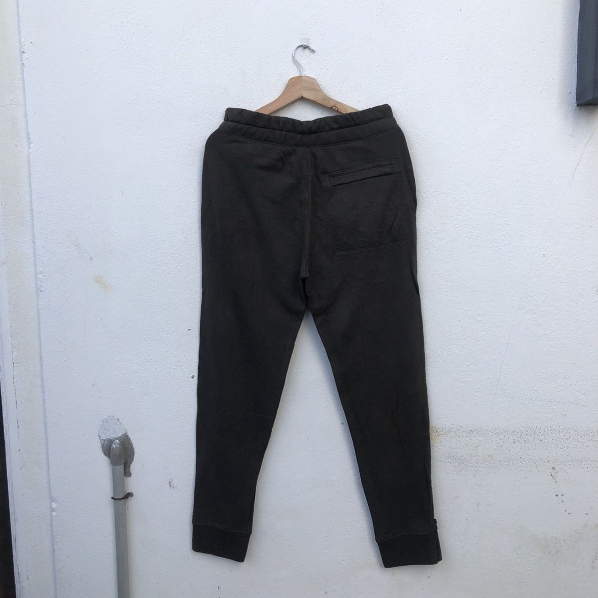 Japanese Brand JOGGER PANTS RARE DESIGN UNIQLO LEMAIRE Size US 30 / EU 46 - 8 Thumbnail