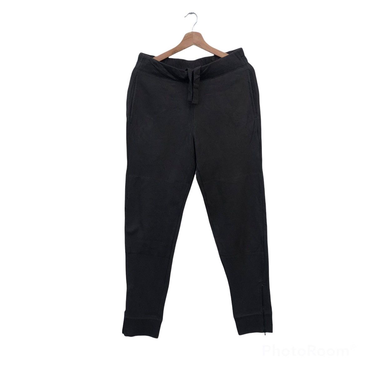 Japanese Brand JOGGER PANTS RARE DESIGN UNIQLO LEMAIRE Size US 30 / EU 46 - 1 Thumbnail
