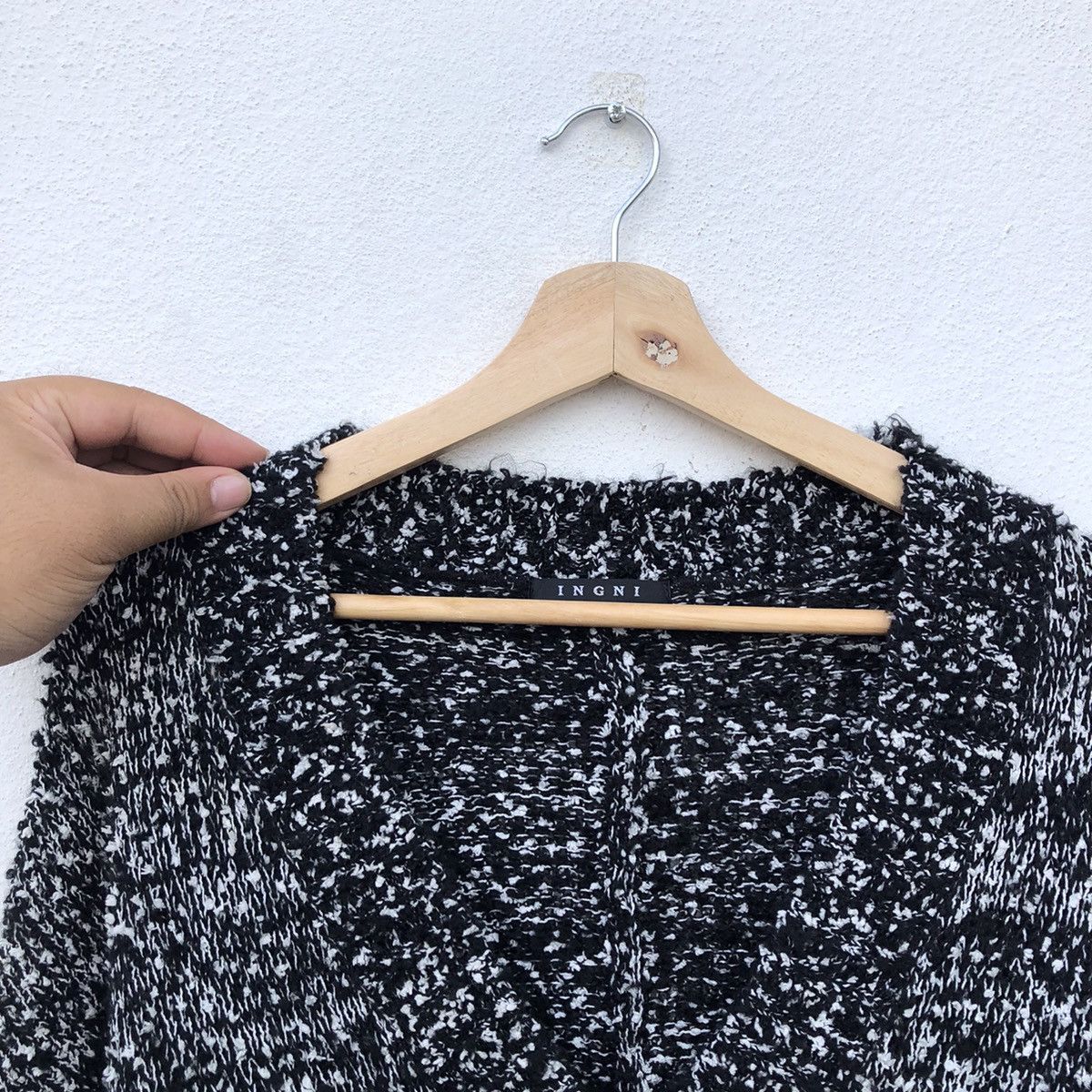 Japanese Brand KNITWEAR CARDIGAN RARE DESIGN BY INGNI JAPANESE BRAND Size US M / EU 48-50 / 2 - 6 Thumbnail