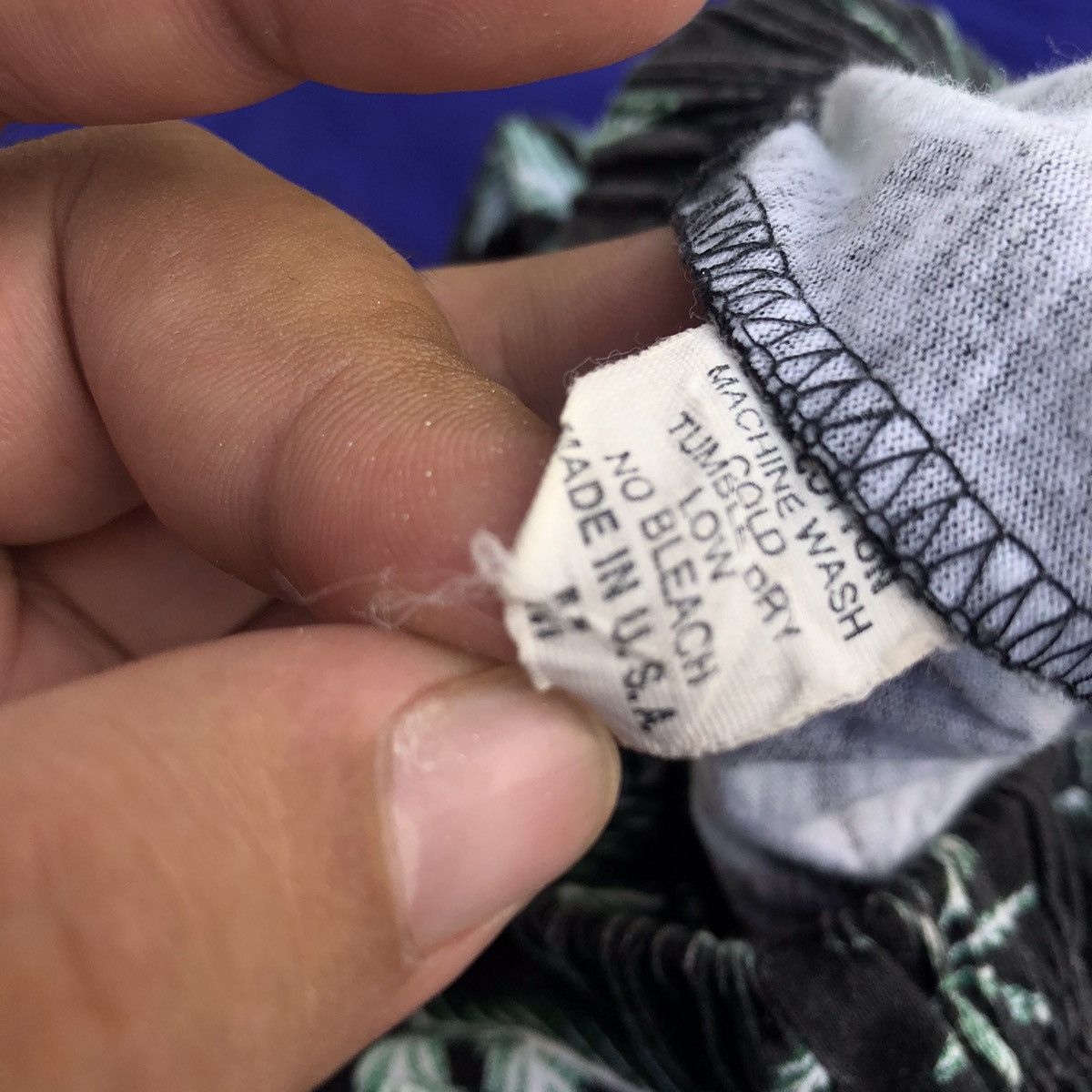 Japanese Brand VINTAGE MADE IN USA SHORT PANTS WEED FULL PRINT Size US 30 / EU 46 - 8 Thumbnail